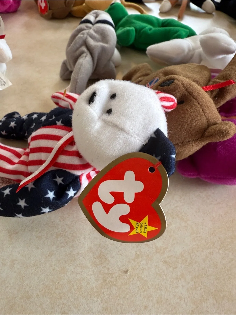 Ty Beanie Babies Plush Lot - Red, Pink, Green, Purple, White, Brown, Yellow